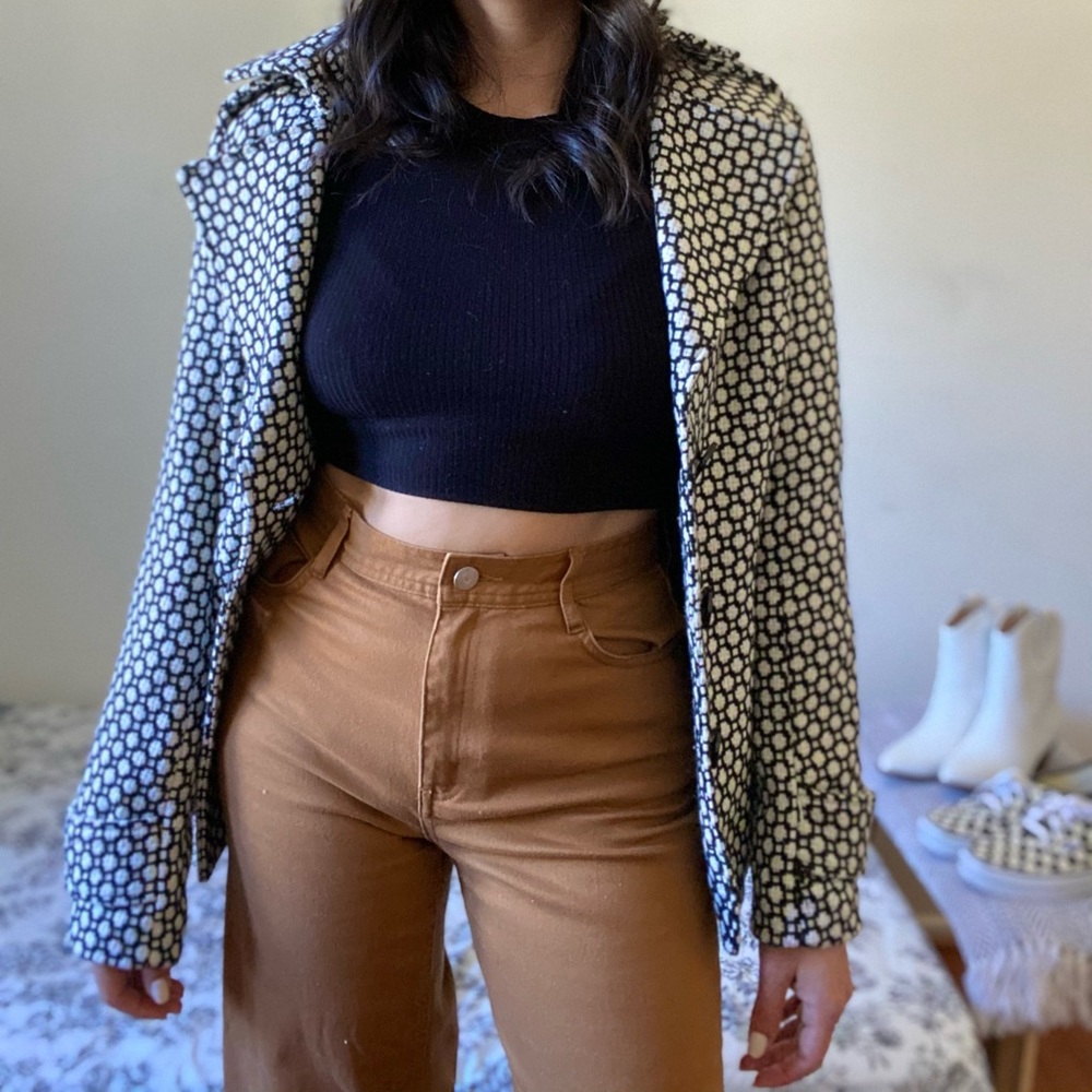 Black And White Patterned Short Jacket - image 2